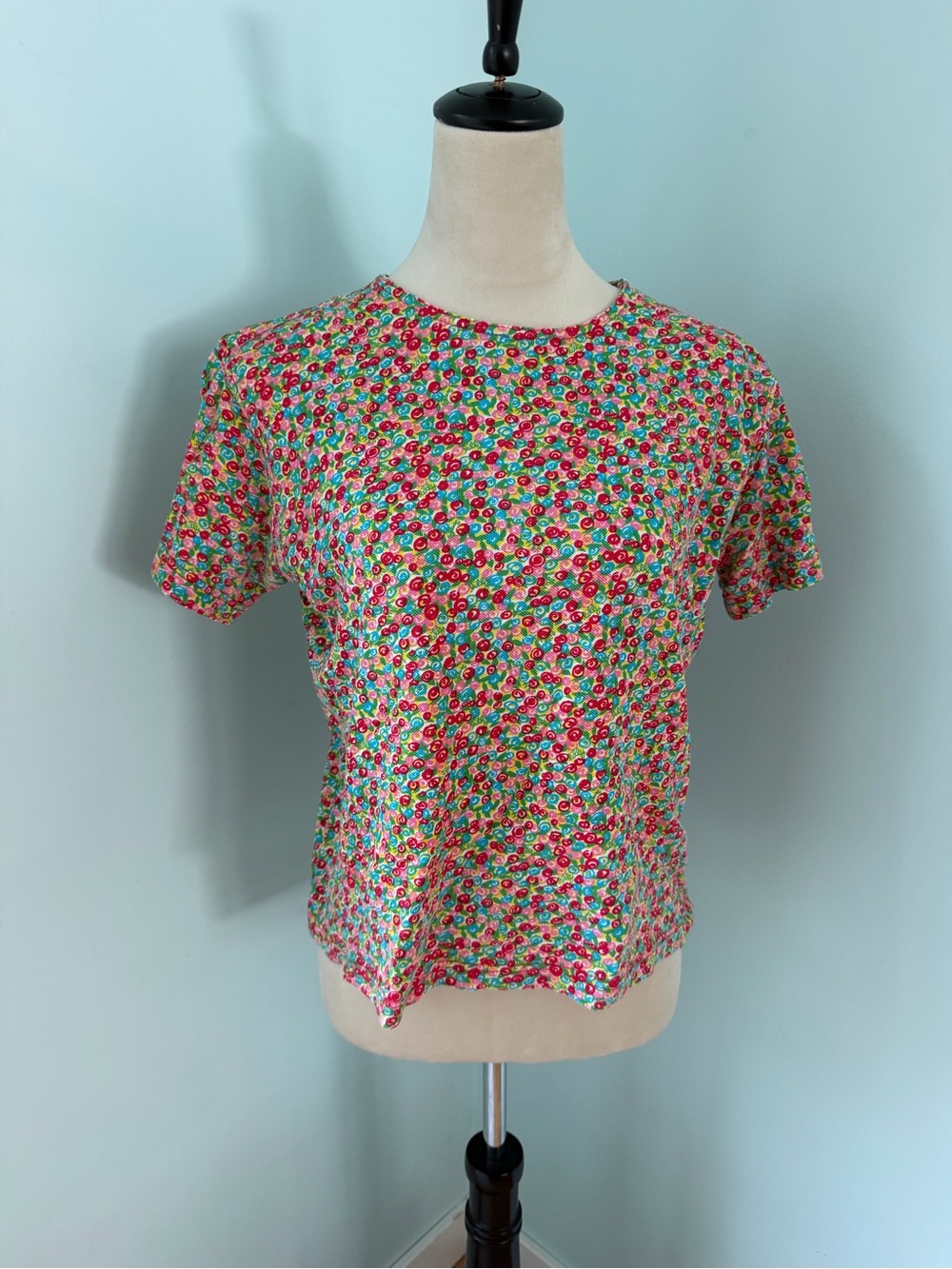 Vintage Lilly Pulitzer Small Floral Cotton T Shirt Cottage 90s Short Sleeve Top